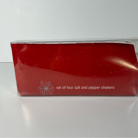 Kitchen Angels Salt and Pepper Shakers Instead Of Four Porcelain Angels In Box - Picture 4 of 6